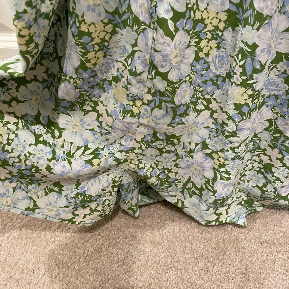 Floral Romper - Picture 5 of 6